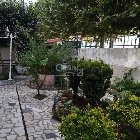 Andar Inferior Casa Mariona شقة