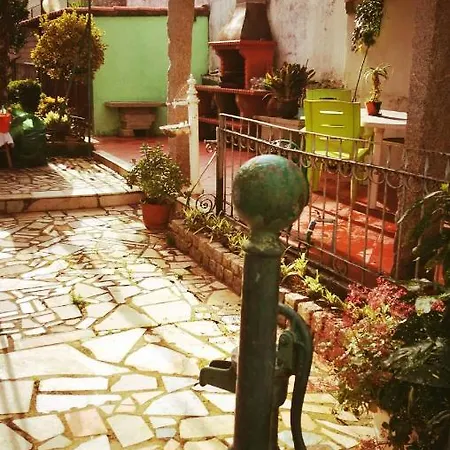 Andar Inferior Casa Mariona * كامينيا