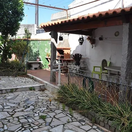 Andar Inferior Casa Mariona شقة *