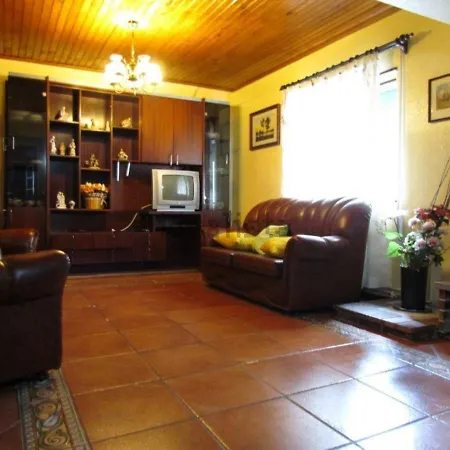 Andar Inferior Casa Mariona شقة *